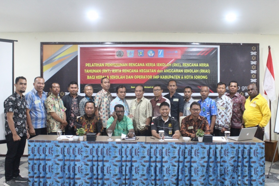 Kemitraan Unimuda - Unicef Gelar Pelatihan RKS, RKAS dan RKAT bagi Kepala Sekolah dan Operator Dapodik serta Pengawas SMP Kota dan Kabupaten Sorong